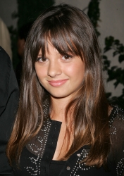 Photos de Mackenzie Rosman - WB All Star Celebration - 24